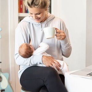 Seraphine nursing hoodie